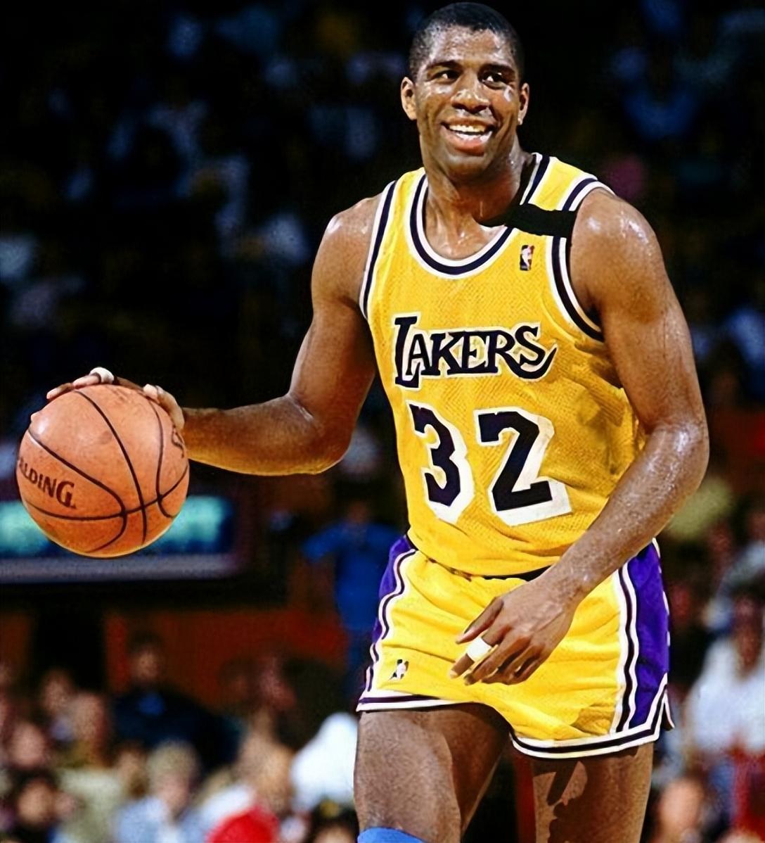 他曾指出 他曾指出